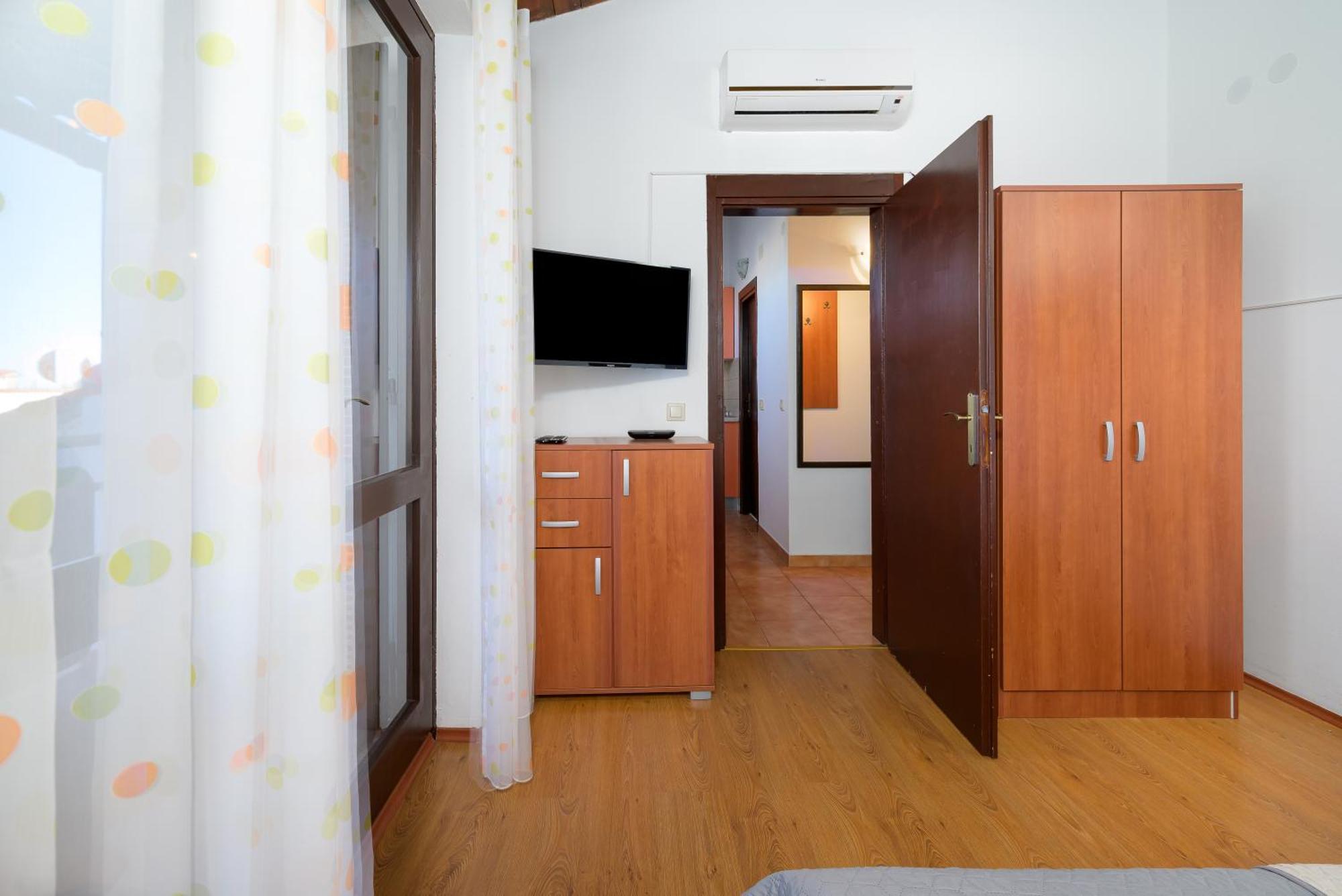 Apartment Pinjola Poreč Zewnętrze zdjęcie